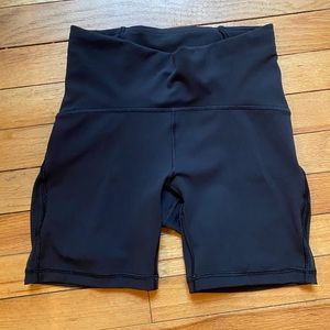 lululemon size 4 biker shorts